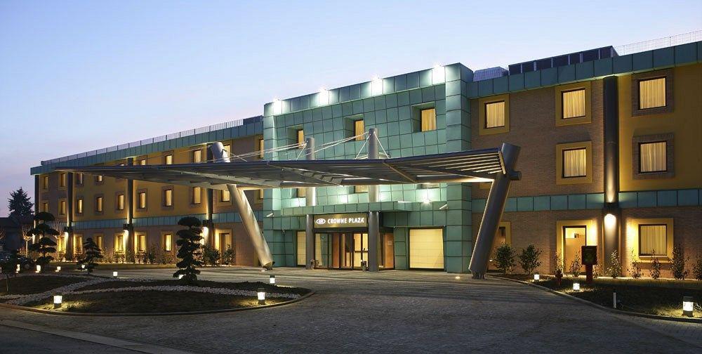 Crowne Plaza Milan - Malpensa Airport By Ihg Hotel Case Nuove  Exterior photo